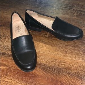 Life stride soft system women’s loafers size 7